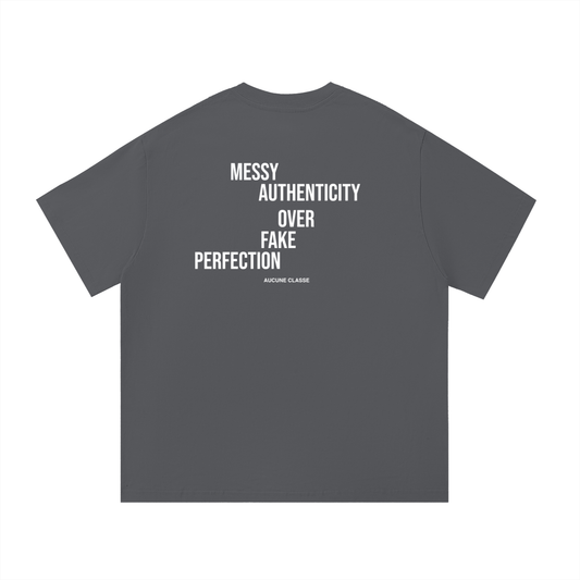 Messy authenticity white